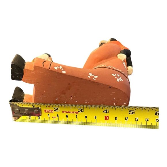 Story Teller Pueblo folk art clay figurine w 5 children 6" tall‎ unsigned, tag - Picture 8 of 10